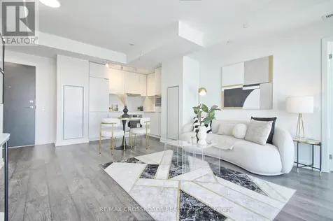 7 Golden Lion Heights Toronto (newtonbrook East) ON M2M 0C1