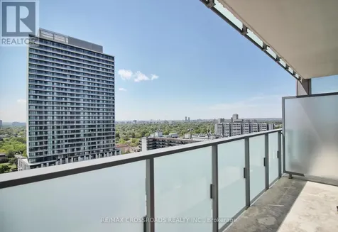 7 Golden Lion Heights Toronto (newtonbrook East) ON M2M 0C1