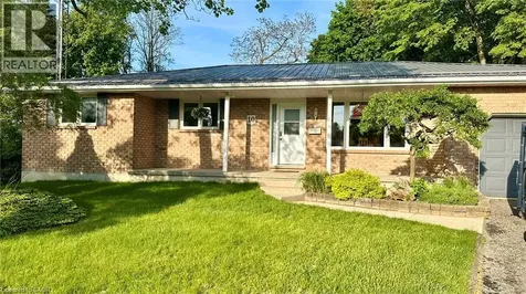 10 Baltic Circle Waterford ON N0E 1Y0