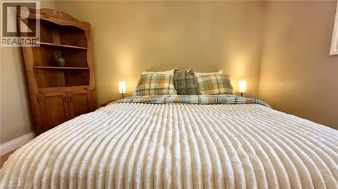 10 Baltic Circle Waterford ON N0E 1Y0