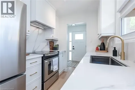43 Inverness Street Brantford ON N3V 1A9