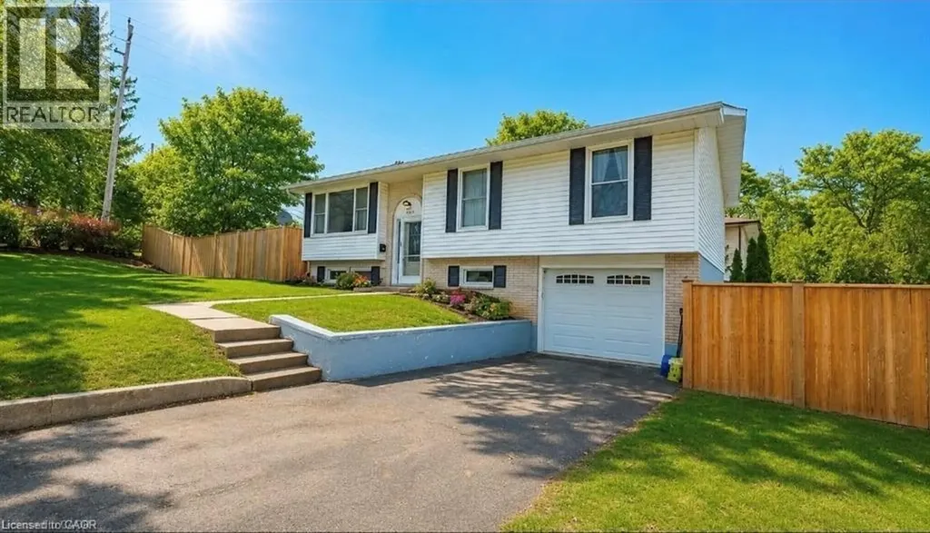 106 Oakwood Avenue Simcoe ON N3Y 1H9