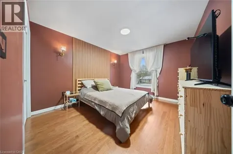 106 Oakwood Avenue Simcoe ON N3Y 1H9