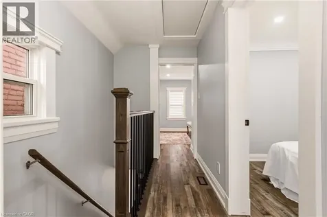 14 Mars Avenue Hamilton ON L8L 3V8