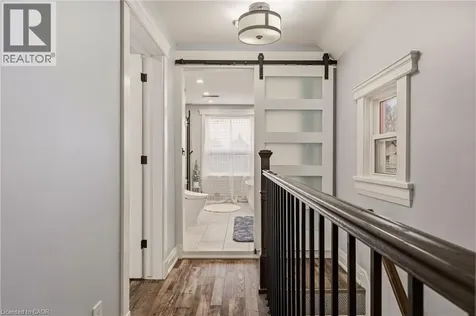 14 Mars Avenue Hamilton ON L8L 3V8