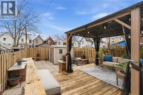 14 Mars Avenue Hamilton ON L8L 3V8