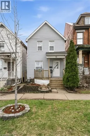 14 Mars Avenue Hamilton ON L8L 3V8
