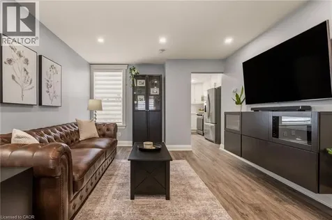 14 Mars Avenue Hamilton ON L8L 3V8