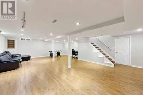 349 Mccaffrey Road Newmarket (glenway Estates) ON L3X 1J2