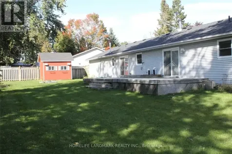 32 Elmvale Boulevard Whitchurch-stouffville ON L4A 2Y3