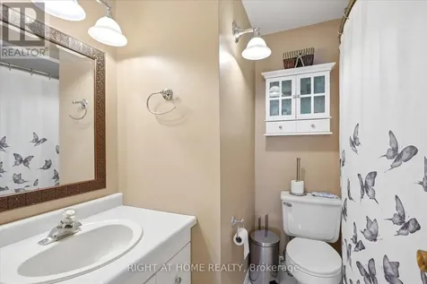100 Burbank Crescent Orangeville ON L9W 3E7