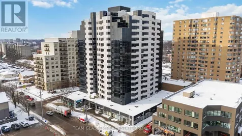 675 Richmond Street London East (east F) ON N6A 5X4