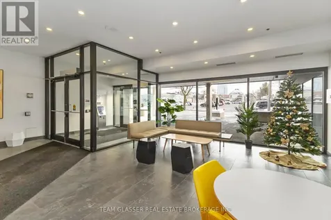 675 Richmond Street London East (east F) ON N6A 5X4