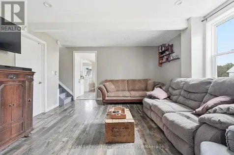 19 Whitechurch Street Huron-kinloss ON N0G 2W0