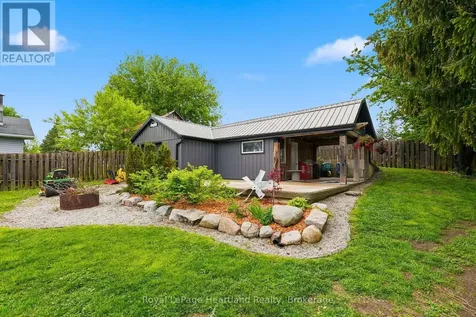 19 Whitechurch Street Huron-kinloss ON N0G 2W0