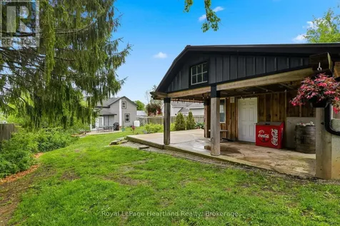 19 Whitechurch Street Huron-kinloss ON N0G 2W0