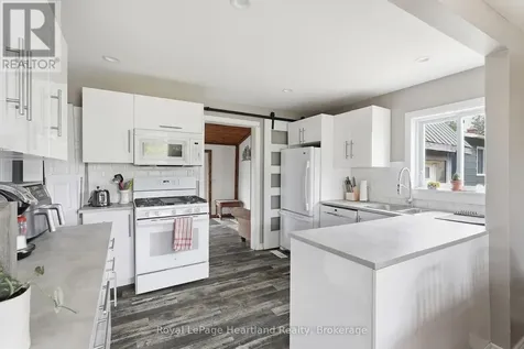 19 Whitechurch Street Huron-kinloss ON N0G 2W0