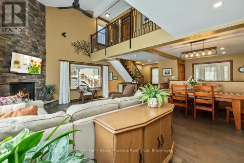 13 Peninsula Shores Road East Mcdougall ON P2A 2W7