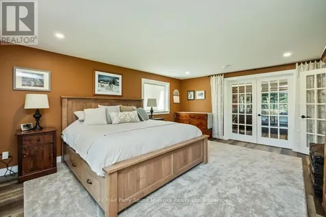 13 Peninsula Shores Road East Mcdougall ON P2A 2W7