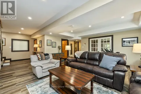 13 Peninsula Shores Road East Mcdougall ON P2A 2W7