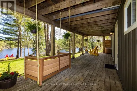 13 Peninsula Shores Road East Mcdougall ON P2A 2W7