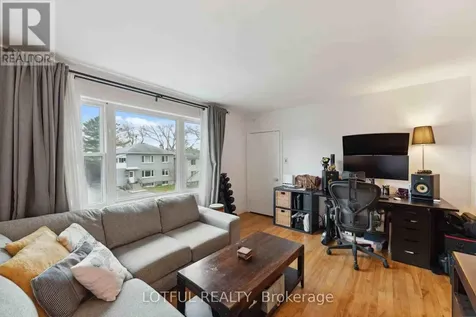 2427 Chasseur Avenue Ottawa ON K1V 8E5