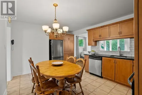 45 Larkspur Drive Ottawa ON K2H 6K8