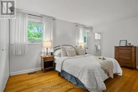45 Larkspur Drive Ottawa ON K2H 6K8