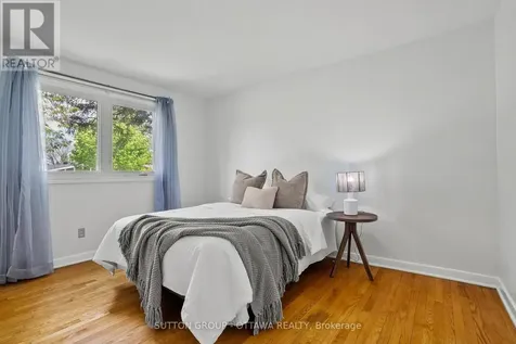 45 Larkspur Drive Ottawa ON K2H 6K8