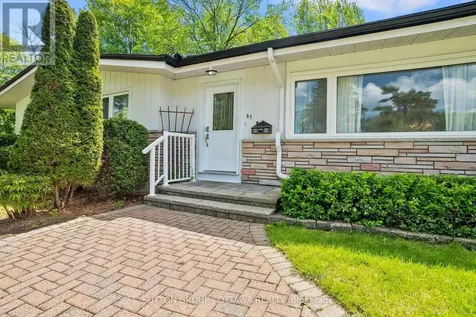 45 Larkspur Drive Ottawa ON K2H 6K8