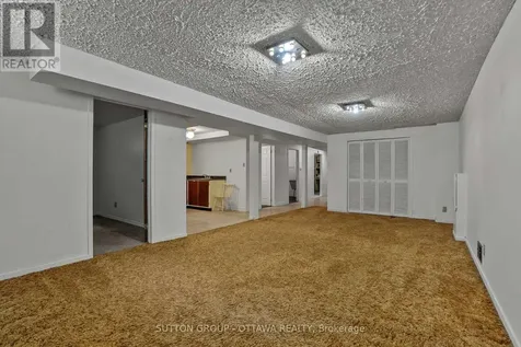 45 Larkspur Drive Ottawa ON K2H 6K8
