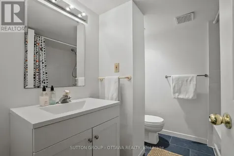 45 Larkspur Drive Ottawa ON K2H 6K8