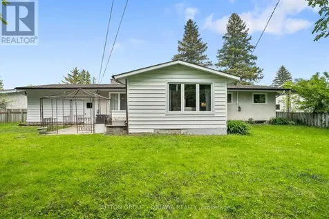 45 Larkspur Drive Ottawa ON K2H 6K8