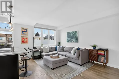569 Clemency Crescent Ottawa ON K2J 6R8