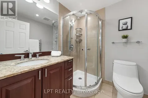 11 Elderwood Trail Ottawa ON K2S 1C9