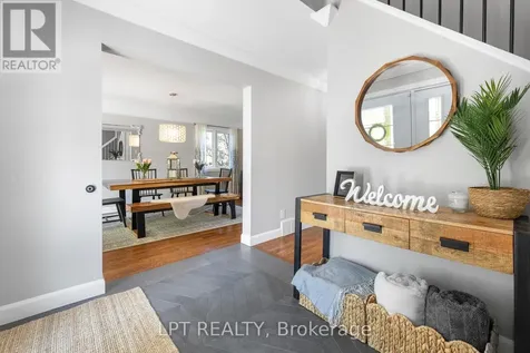11 Elderwood Trail Ottawa ON K2S 1C9