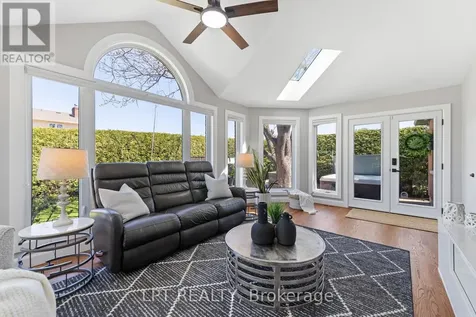11 Elderwood Trail Ottawa ON K2S 1C9