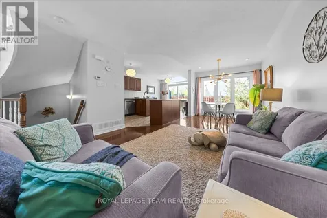 345 Forestbrook Street Ottawa ON K2K 0B8