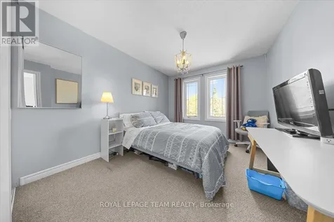 345 Forestbrook Street Ottawa ON K2K 0B8