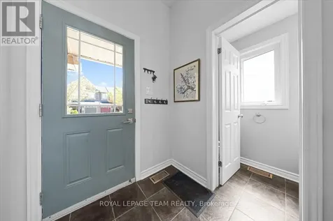 345 Forestbrook Street Ottawa ON K2K 0B8