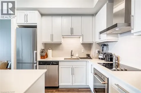 2093 Fairview Street Burlington ON L7R 0E6