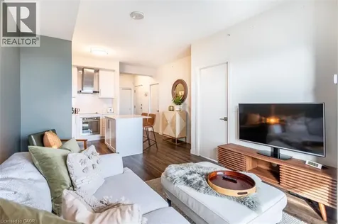 2093 Fairview Street Burlington ON L7R 0E6
