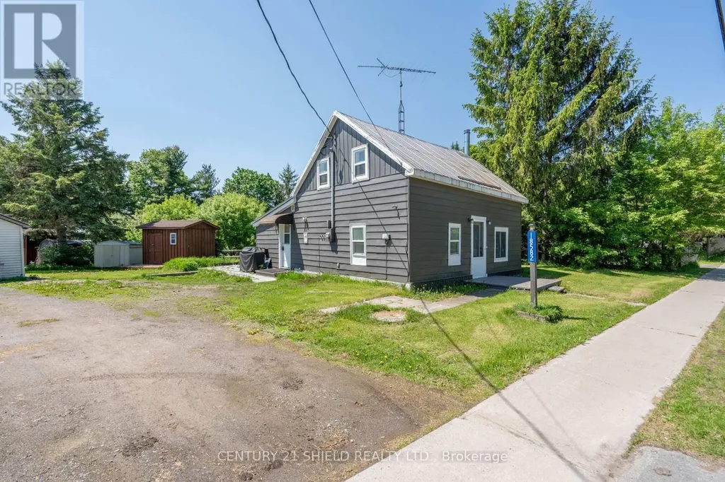18582 Dundas Street South South Glengarry ON K0C 1S0