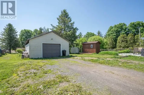 18582 Dundas Street South South Glengarry ON K0C 1S0