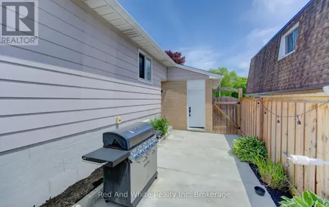 1828 Earlwood Drive Cambridge ON N3H 5A3