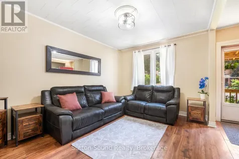 1139 4th Avenue West Owen Sound ON N4K 4W3
