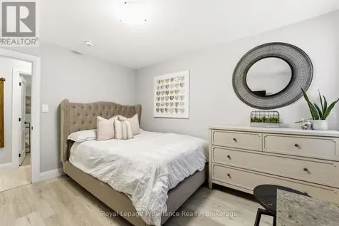 4 Mackenzie John Crescent Brighton ON K0K 1H0