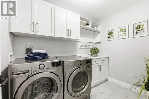 4 Mackenzie John Crescent Brighton ON K0K 1H0