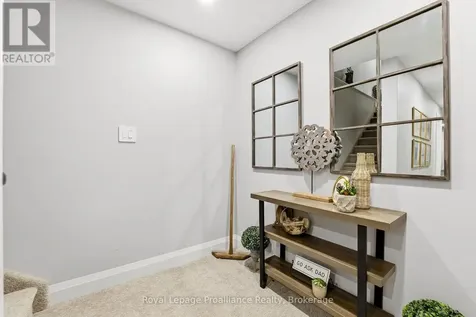 4 Mackenzie John Crescent Brighton ON K0K 1H0