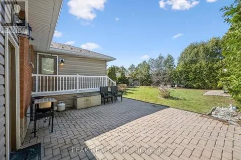 120 Lorraine Avenue Waterloo ON N2B 2N2